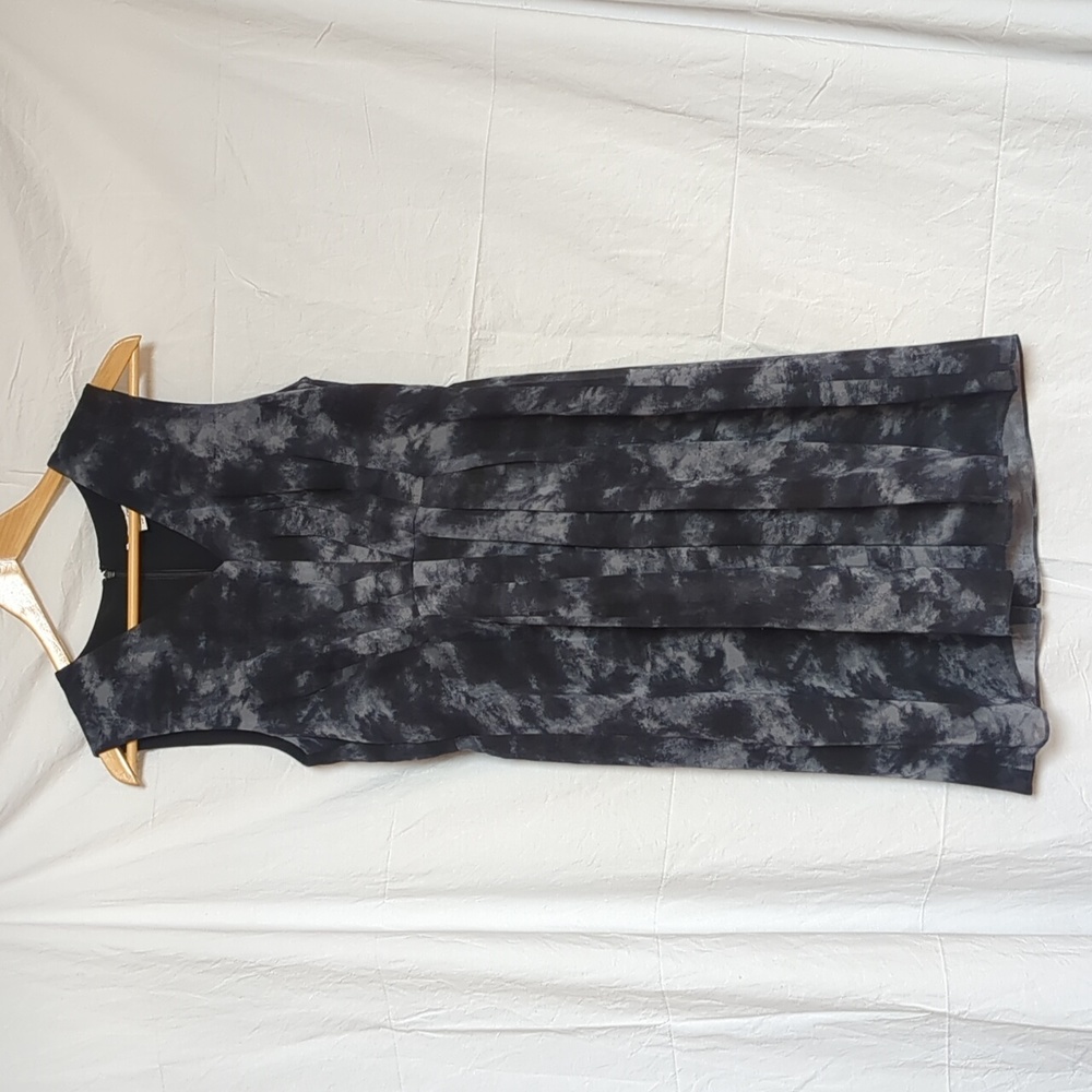 Coldwater Creek dress black grey lined v-neck sleeveless dress 12 petite